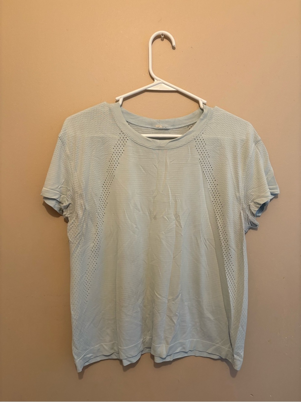 lululemon athletica Light Blue Short Sleeve Performance Tee